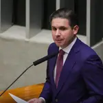 Hugo Motta promete avançar sobre escala 6x1