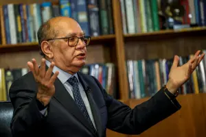 Gilmar Mendes parabeniza presidente eleito de Portugal