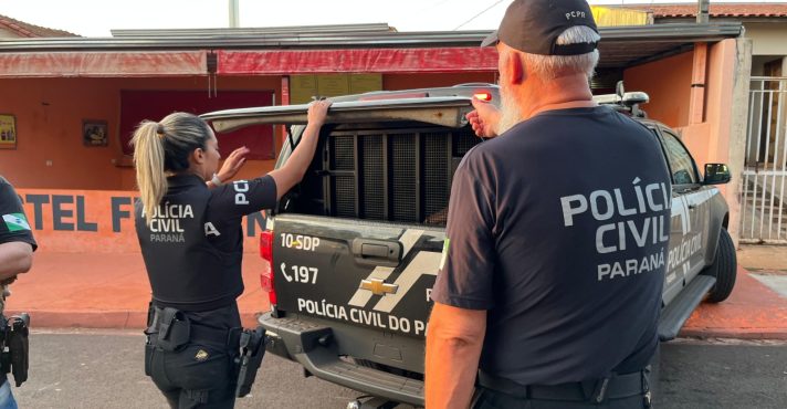 Investigação retomada: Polícia Civil encaminha suspeito para a delegacia | Foto: Adilson Domingues/PCPR
