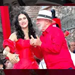 Manuella Tyler e o presidente Lula da Silva durante evento em Salvador | Foto: Reprodução/Instagram/@manuellatyler