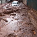 Ruas de Juiz de Fora estão ocupadas por grande volume de lama | Foto: Reprodução/X