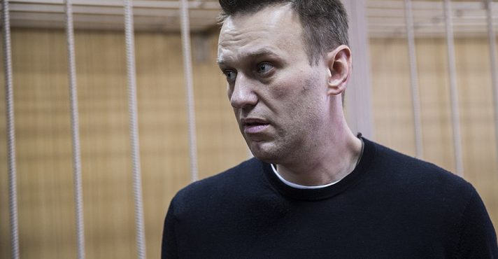 O Kremlin voltou a negar envolvimento e manteve a versão oficial de que Navalny morreu por problemas de saúde | Foto: Evgeny Feldman/Wikimedia Commons