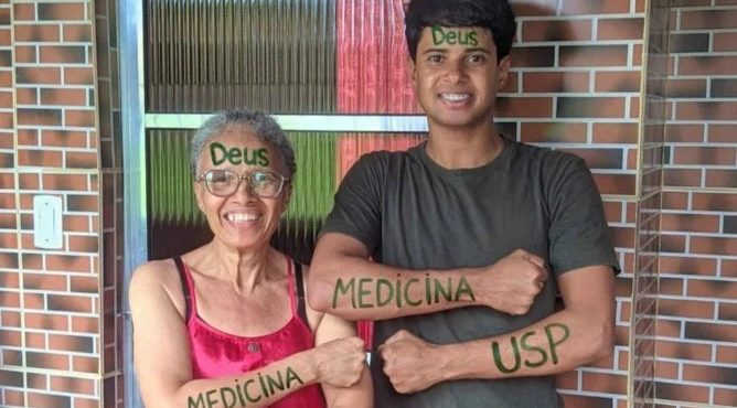 Wesley de Jesus tem 23 anos e vai estudar medicina na USP | Foto: Reprodução/Correio Braziliense