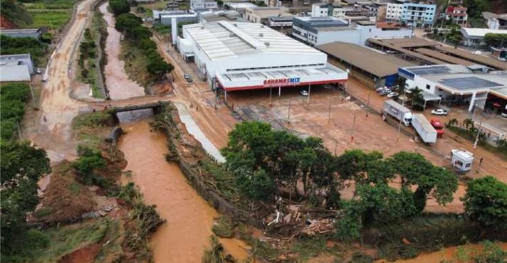 Alagamento em Ubá (MG) - Minas Gerais