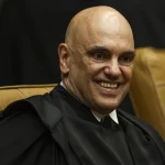 Ministro Alexandre de Moraes tem agora, sob seu controle, os processos relativos ao cumprimento de pena de centenas de condenados pelo 8 de janeiro e pelo “golpe” de 2022, incluindo o ex-presidente Jair Bolsonaro | Foto: Marcelo Camargo/Agência Brasil