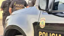 agentes e viatura da pf