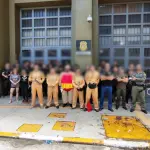 caça-fantasmas - policiais - carnaval sp