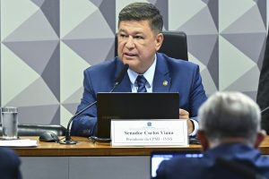 Presidente da CPMI do INSS, senador Carlos Viana
