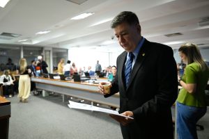 Presidente da CPMI do INSS, senador Carlos Viana (Podemos-MG)