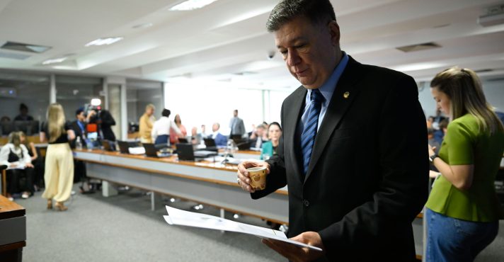 Presidente da CPMI do INSS, senador Carlos Viana (Podemos-MG)