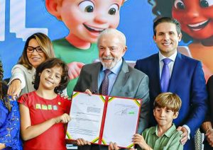 Janja, Lula e Motta