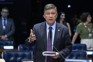Presidente da CPMI do INSS, senador Carlos Viana