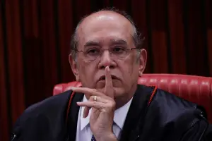 Gilmar Mendes, gesticula durante uma sessão em Brasília, Brasil, em 8 de junho de 2017 | Foto: Reuters/Ueslei Marcelino