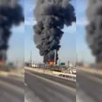 O incidente causou uma densa fumaça preta sobre a região e mobilizou autoridades locais | Foto: Reprodução/Redes sociais - Petróleo - Texas