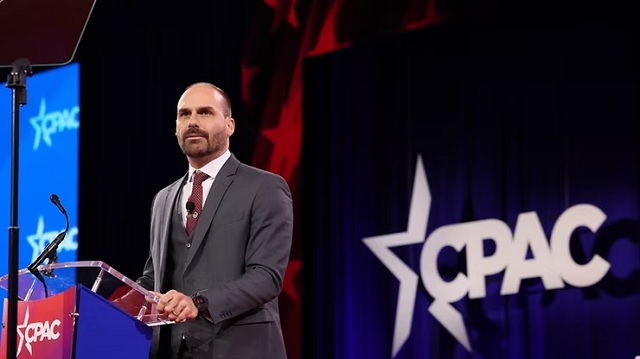 Eduardo Bolsonaro conquista espaço em evento conservador dos EUA