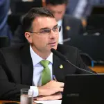 Senador Flávio Bolsonaro (PL-RJ) emitiu nota sobre CPMI do INSS | Foto: Edilson Rodrigues/Agência Senado