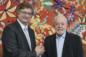 O procurador-geral da República, Paulo Gonet, e o presidente Lula da Silva | Foto: Reprodução/X
