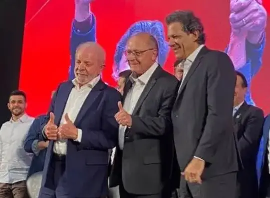 Lula (e), Alckmin e Haddad, durante evento em São Bernardo do Campo | Foto: Reprodução/X