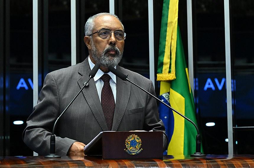 Paulo Paim defende João Campos como sucessor de Lula para 2030