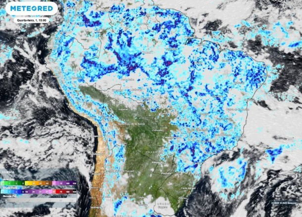 Previsão de precipitação (em mm) e nebulosidade , segundo o modelo europeu ECMWF