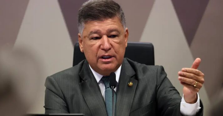 O senador e presidente da CPMI do INSS, Carlos Viana: resposta a Flávio Dino | Foto: José Cruz/Agência Brasil