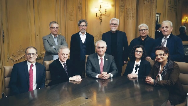 Reza Pahlavi esquerdistas do Irã