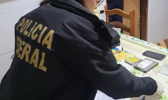 Polícia Federal operação contra apologia nazismo