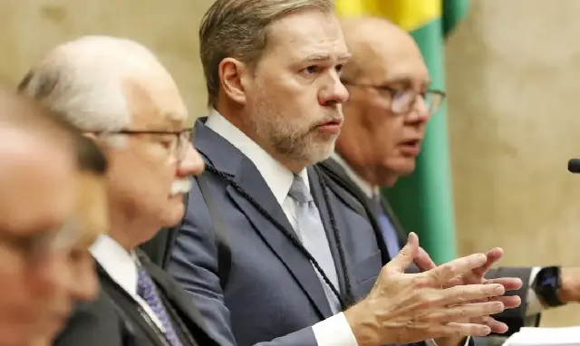 Dias Toffoli STF Master