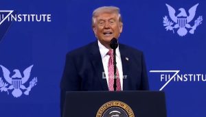 Petróleo O presidente dos EUA, Donald Trump, durante discurso em Miami | Foto: Reprodução/X