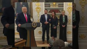 O presidente dos EUA, Donald Trump, em entrevista a jornalistas na Casa Branca | Foto: Reprodução/X