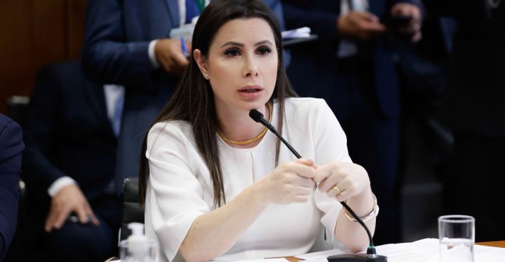 A deputada federal Carol De Toni (PL-SC)