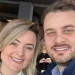 A deputada federal Júlia Zanatta e seu marido, o advogado Guilherme Colombo | Foto: Reprodução/X