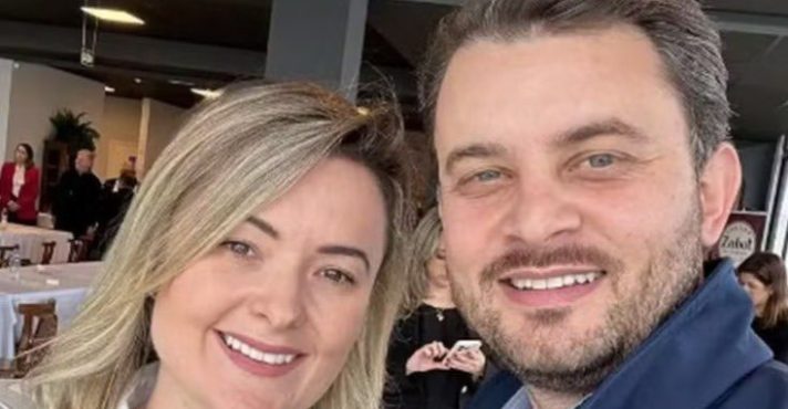 A deputada federal Júlia Zanatta e seu marido, o advogado Guilherme Colombo | Foto: Reprodução/X