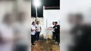 Prefeitura inaugura chuveiro no Ceará | Foto: Nonatinho/Divulgação