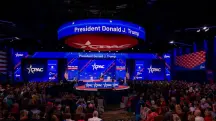 Participantes da CPAC 2026 demonstraram apoio massivo a Donald Trump | Foto: Reprodução/CPAC