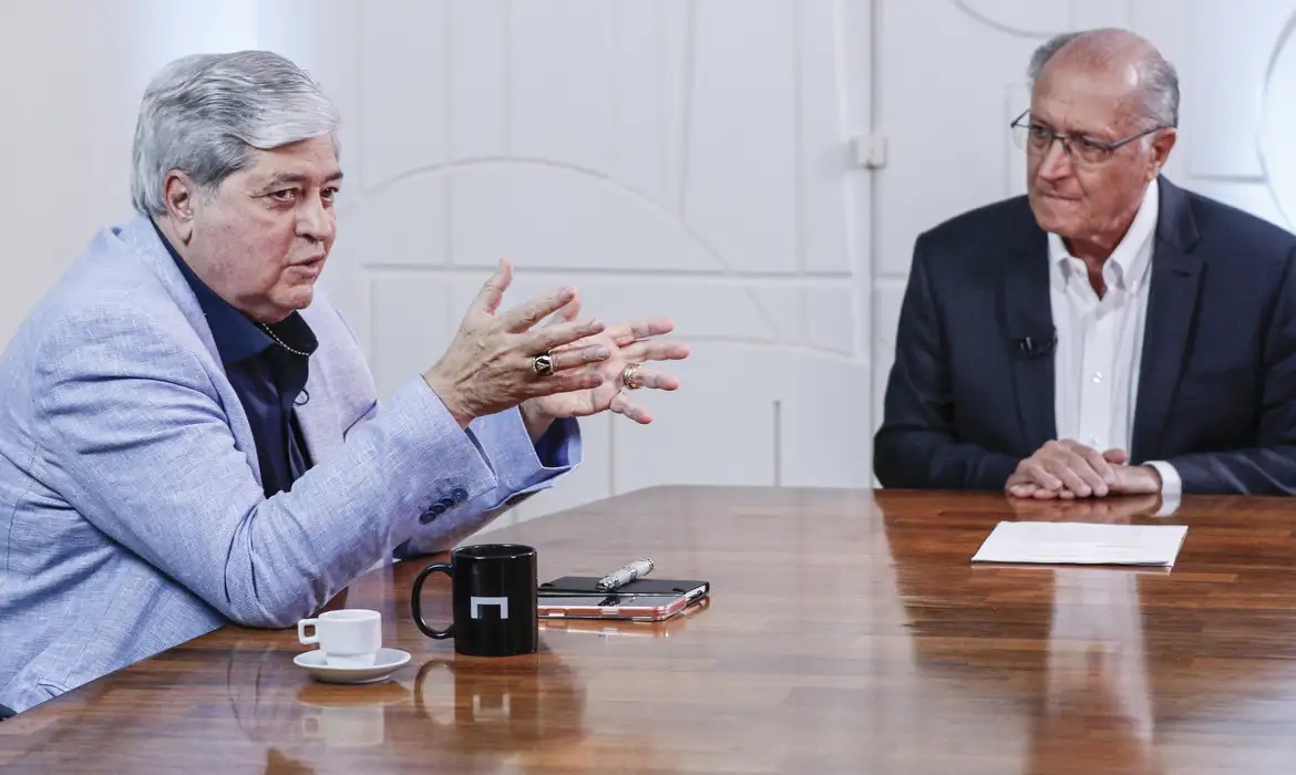 datena estreia programa na TV Brasil