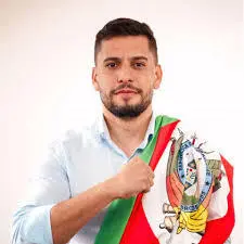 Influenciador confirma ter recebido proposta para defender Vorcaro nas redes