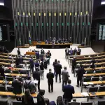 Discussão e votação de propostas legislativas em Sessão Deliberativa Extraordinária, no Plenário da Câmara dos Deputados
