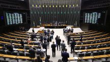 Discussão e votação de propostas legislativas em Sessão Deliberativa Extraordinária, no Plenário da Câmara dos Deputados