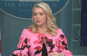 Estados Unidos foram fundados sobre valores judaico-cristãos, afirma Casa Branca
