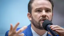 O mais novo ministro da Fazenda, Dario Durigan, em evento da pasta, em Brasília. Ele foi o número 2 do órgão durante a gestão Fernando Haddad | Foto: Diogo Zacarias/Ministério da Fazenda