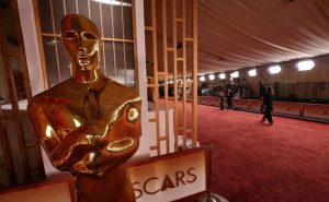 oscar 2026 estatueta e tapete vermelho