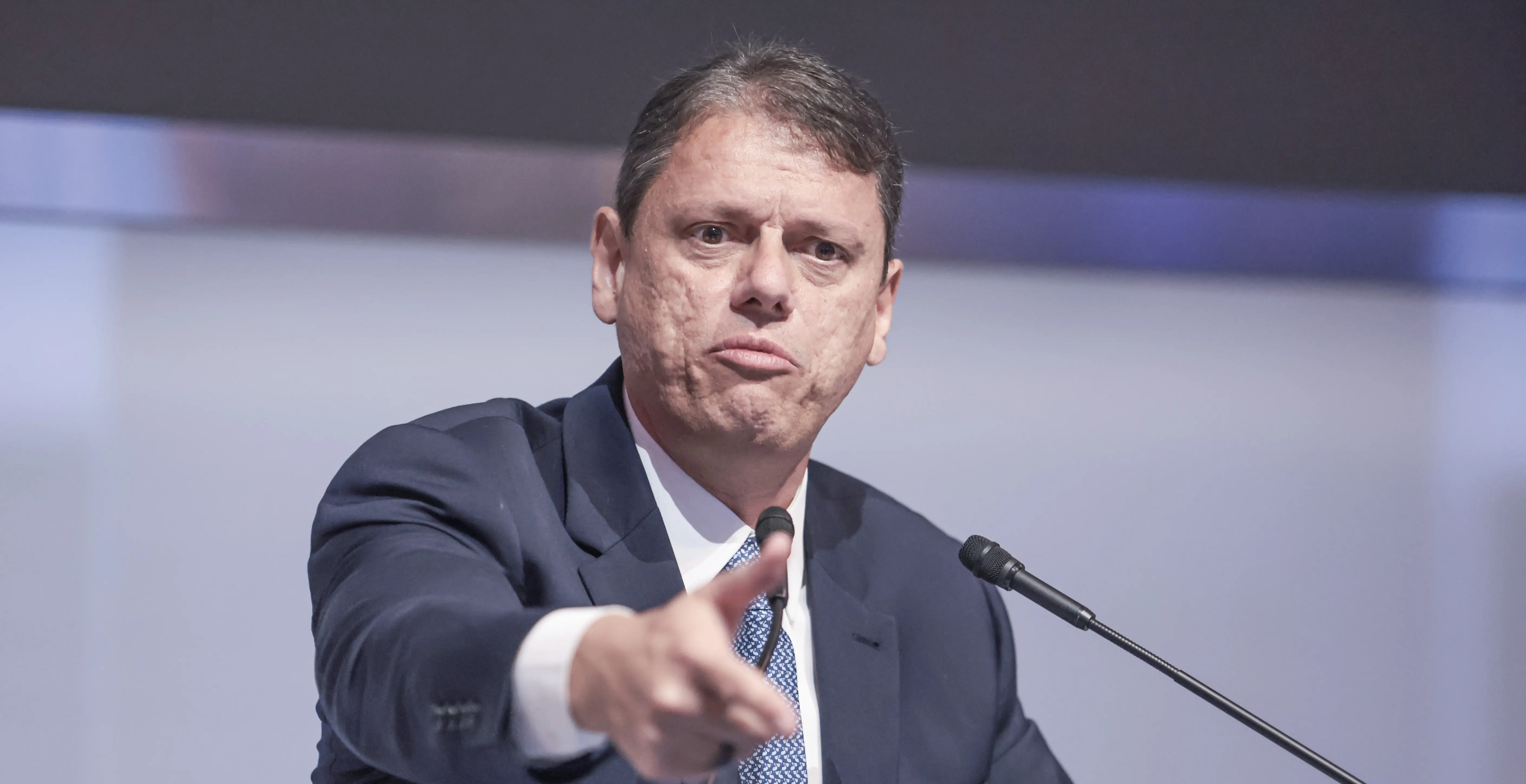 Governador de SP, Tarcísio de Freitas, participa do leilão do PPP, novo centro administrativo na B3 | Foto: Paulo Pinto/Agência Brasil