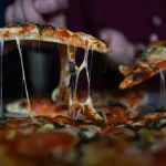Segundo a Agevisa, o estabelecimento apresentava armazenamento inadequado de alimentos e presença de insetos | Foto: Reprodução/Brenna Huff/Unsplash