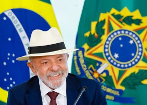 28.04.2026 – Presidente da República, Luiz Inácio Lula da Silva, durante assinatura do decreto de promulgação do Acordo de Comércio entre União Europeia e Mercosul, no Palácio do Planalto. Brasília - DF | Foto: Ricardo Stuckert / PR; Lula tem intenções pro Desenrola 2.0