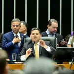 Plenário durante sessão conjunta do Congresso Nacional destinada à deliberação do veto presidencial ao PL da Dosimetria