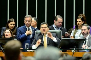 Plenário durante sessão conjunta do Congresso Nacional destinada à deliberação do veto presidencial ao PL da Dosimetria