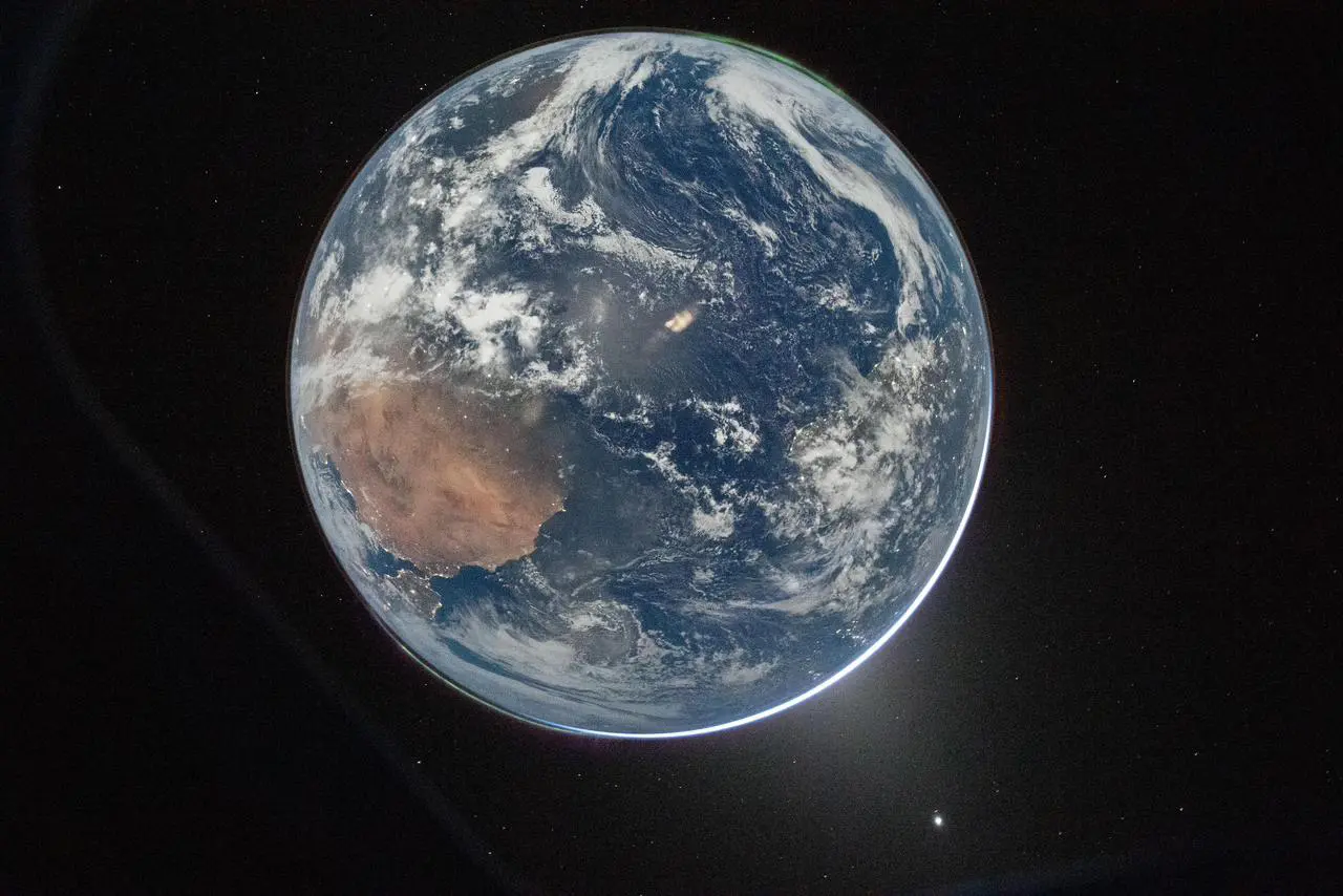 Artemis 2, primeiras fotos da Terra