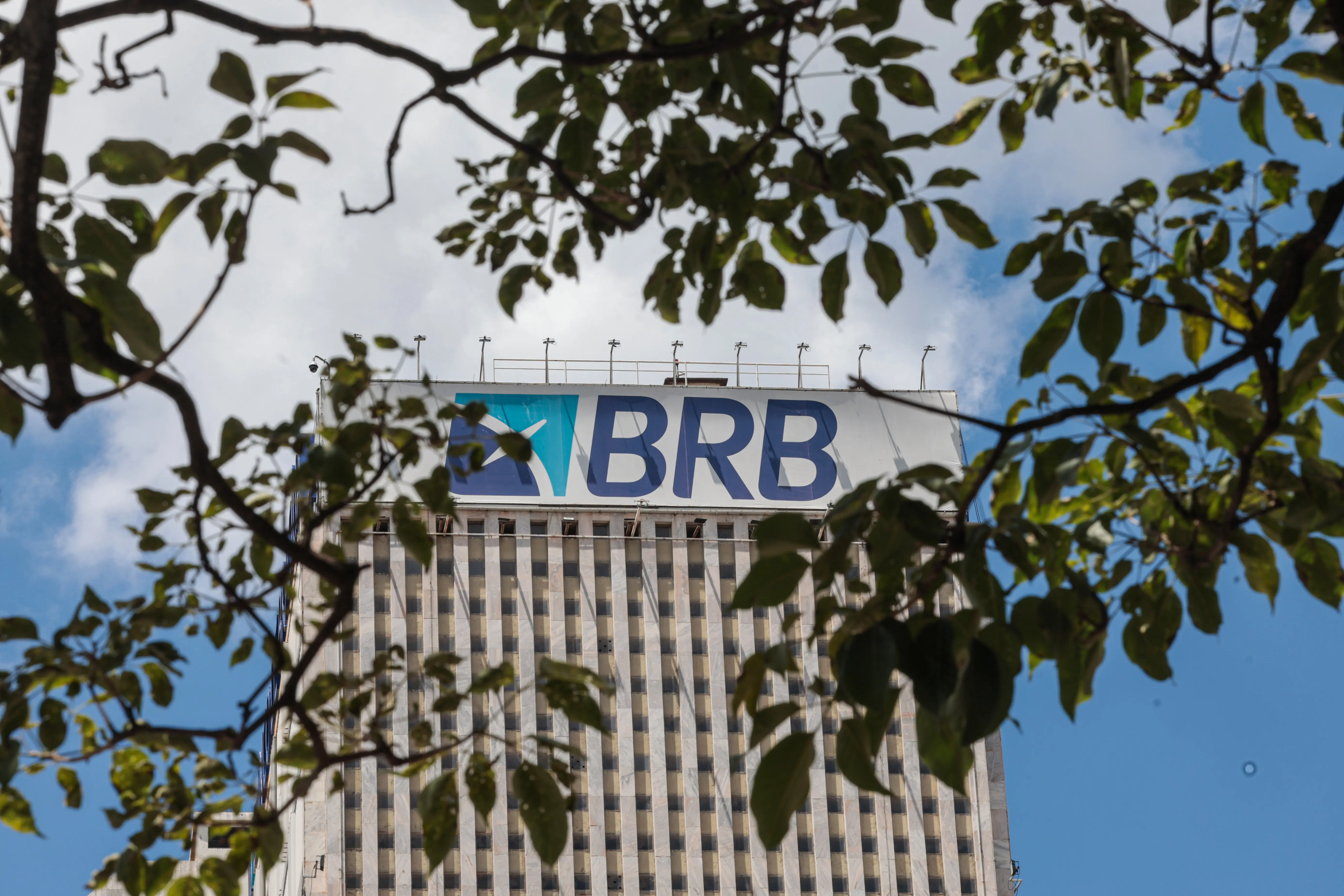 Fachada do prédio do Banco de Brasília (BRB) | Foto: Joédson Alves/Agência Brasil