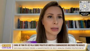 Deputada Carol de Toni explica projeto de anistia a multados por Moraes